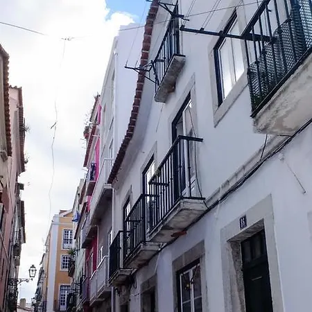 Traditional Madragoa Lissabon