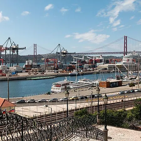 Traditional Madragoa Apartman